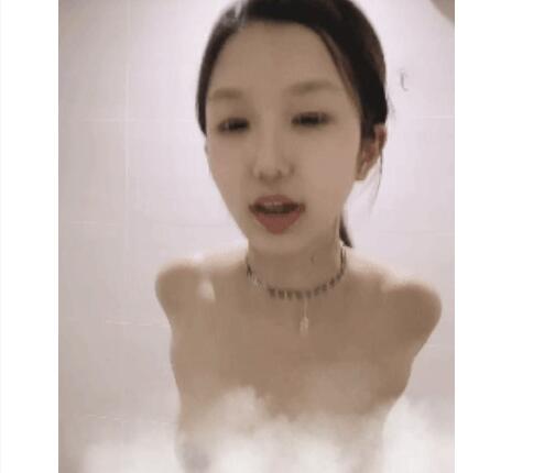 ⭐ 精剪裸舞 极品美少女【熙酱】 性感抖胸全裸骚舞