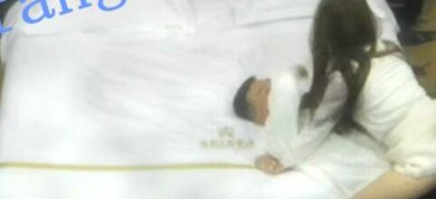 ✅安防精品✅瑜伽裤铅笔腿美女等精挑细选四位校园女孩✅【4.2G】 [