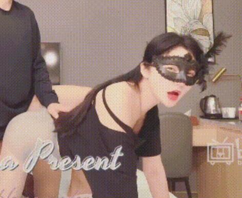 绝美长腿丝袜御姐『Vivian』合集，抚媚身材制服 超美肉丝大长腿扶腰后入