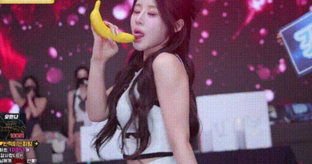 【韩国BJ】熊猫班 裸舞精华合集 双女 多视角热舞