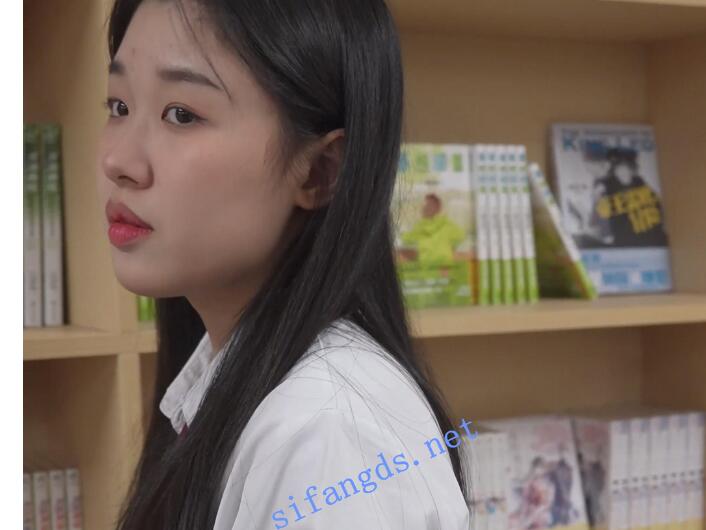 (BC-AA-449)制服jk小姐姐逛商场..日系浅黄内贴脸拍