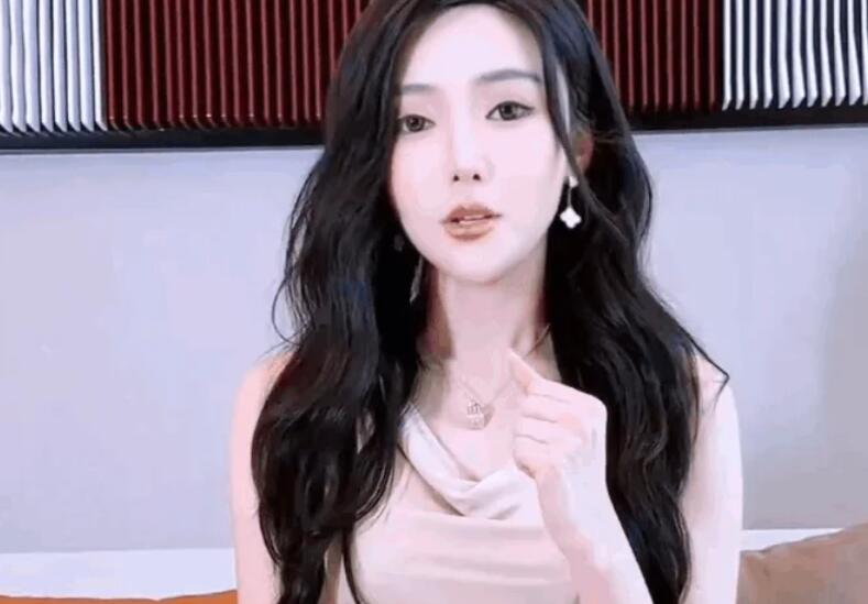 前秀人一姐现抖音百万网红-王馨瑶 真空记录做倒膜过程