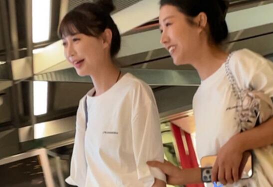 ⭐⭐⭐【KKCD㊙️】3313-3314-抄底漂亮網紅小姐姐和試衣服美女
