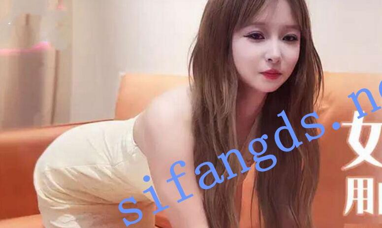 xjx403女房客用肉體償還房租穿着白絲開裆褲被後入内射