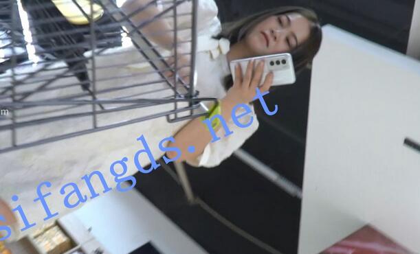 （空城原創）白裙小少婦逛超市，米白微透N夾翅膀包裹肥臀