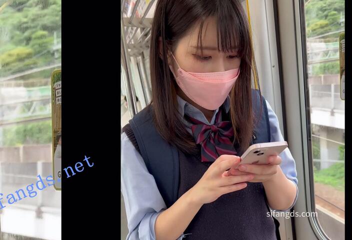 【日産精選】032車站兩次抄底jk妹。蕾絲内坐鏡頭露屁股縫