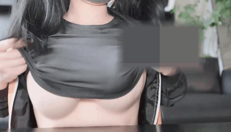 頂級大奶禦姐nina最新-Nina媽媽鳴人COS，整個大奶抹滿精油，各種超色氣姿勢瘋狂揉捏兩個大奶