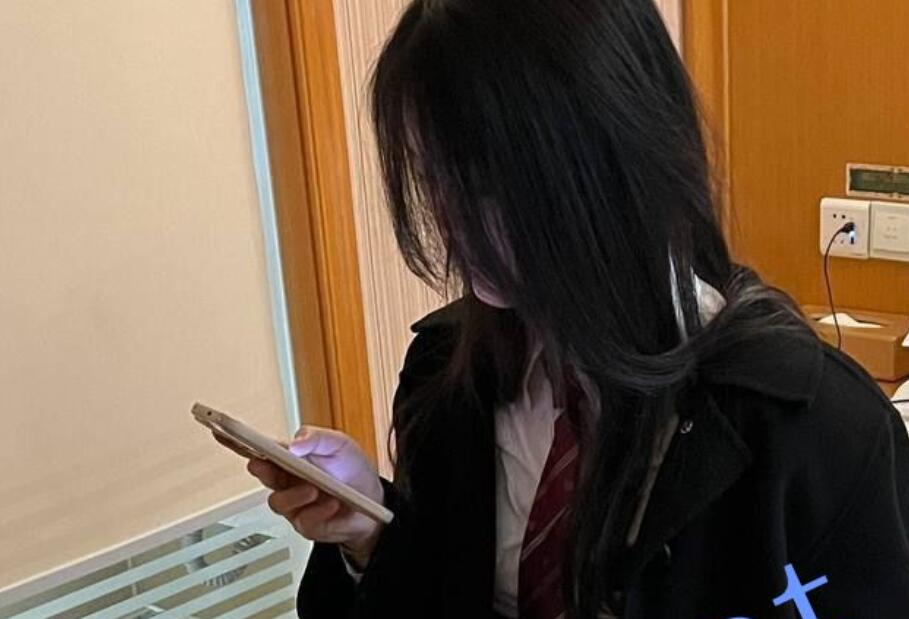 【重磅】大神 江南第一深情回归【元歌的恋爱日记】4月最新
