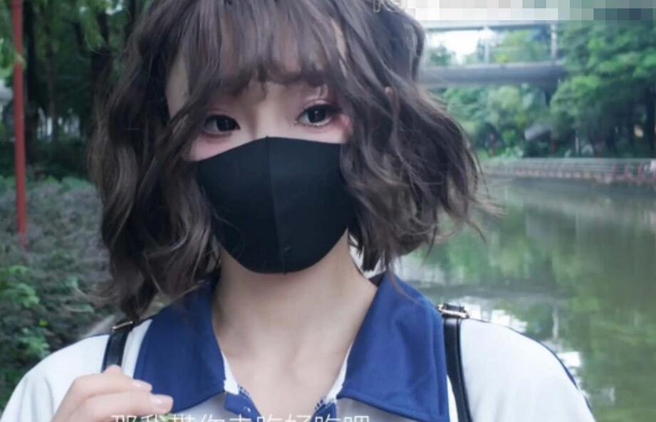 极品电眼魔女【诺诺】8.29最新 与许久不见的哥哥看爱情片