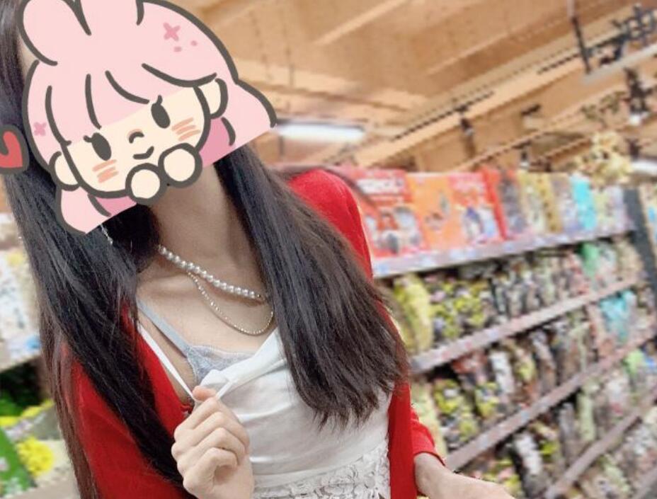 嫩女儿-后续10 穿情趣 还给我口交 玩大了